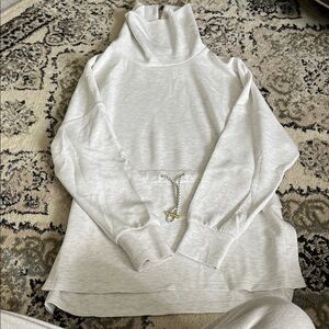 Varley Turtleneck Sweater - Light Gray